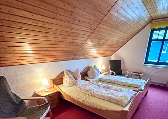 Schlafzimmer 2 oben