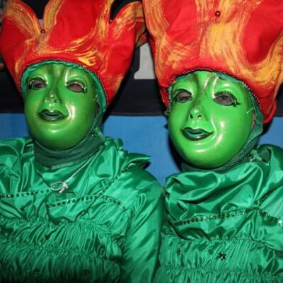 traditioneller Borner Maskenball